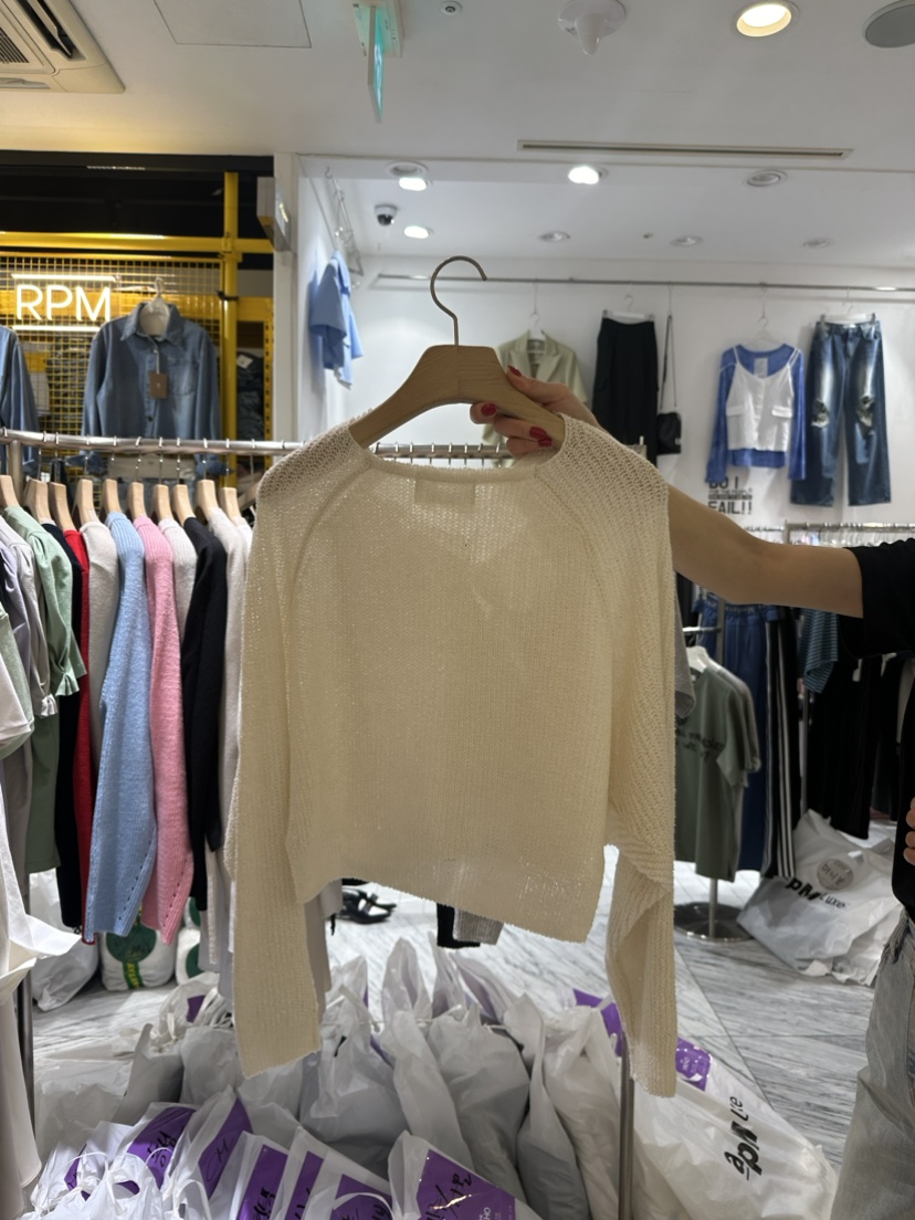 YIKHO STYLE韓國直郵東大門實拍女裝新品職業熱賣時尚針織衫YIKHO STYLE針織衫