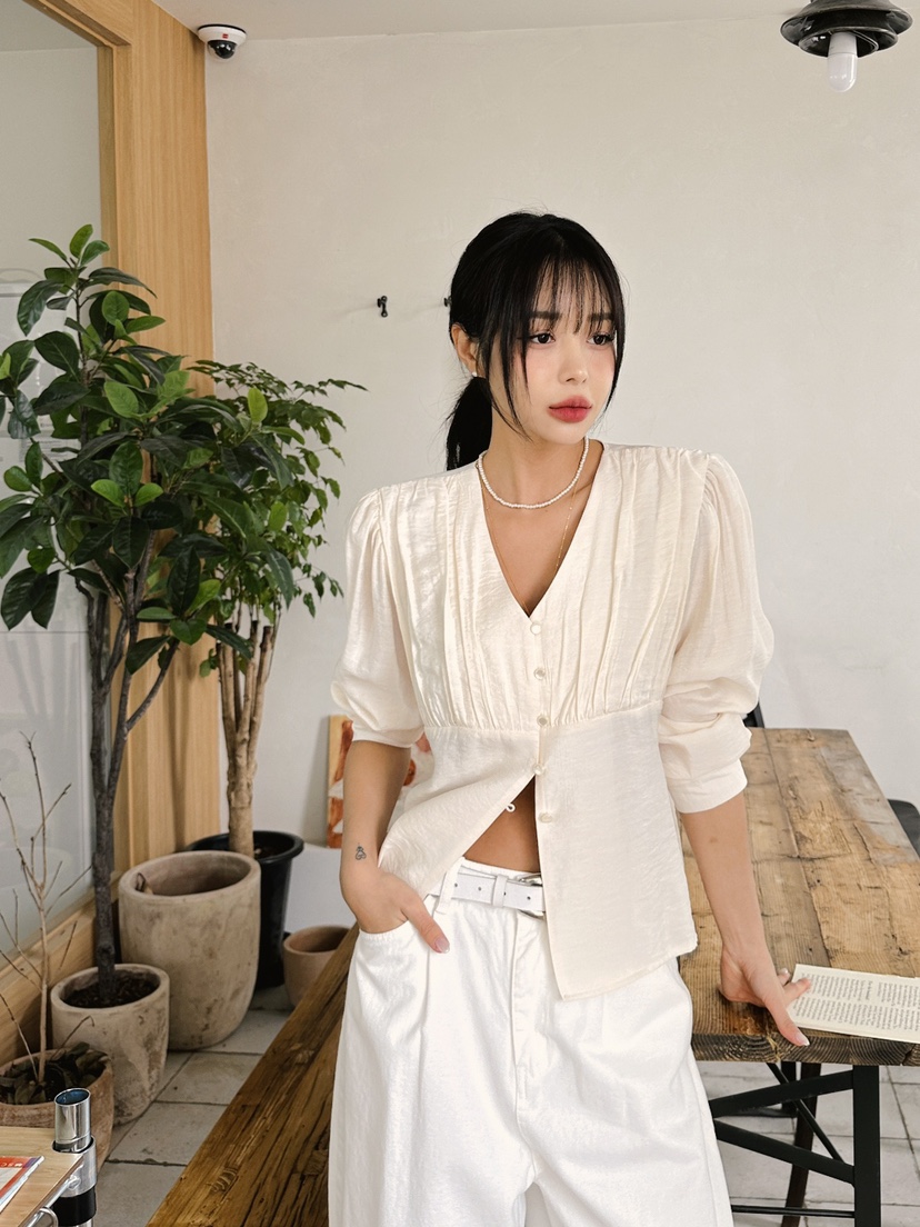 LIVE AID韓國直郵女裝新款時尚推薦熱賣真品職業襯衫蕾絲衫LIVE AID襯衫/蕾絲衫