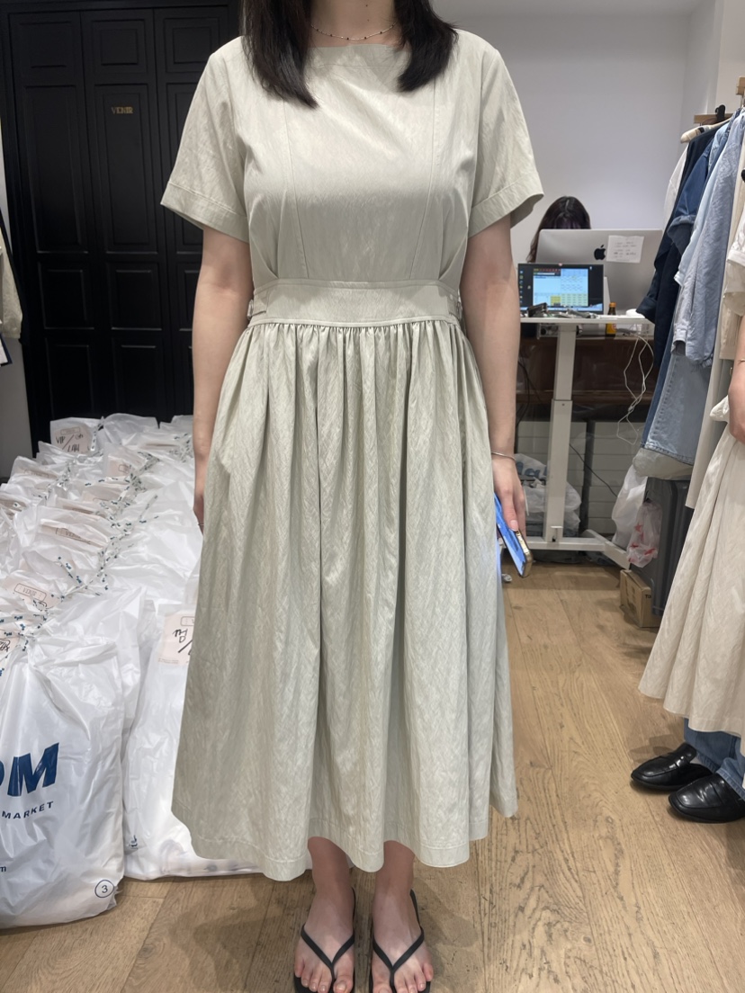 VENIR韓國直郵女裝新品真品人氣休閑熱賣時尚推薦24春夏連衣裙VENIR-a連衣裙