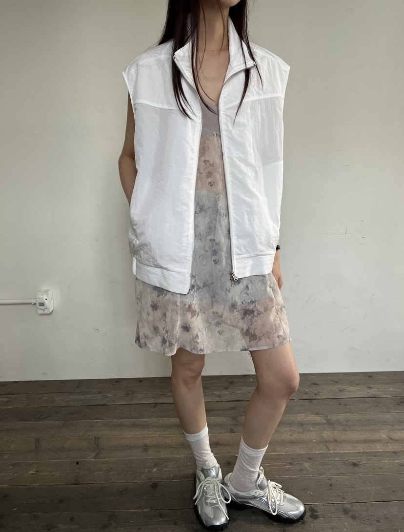 WEARABLE韓國直郵東大門代購女裝新品人氣推薦24春夏馬甲WEARABLE馬甲