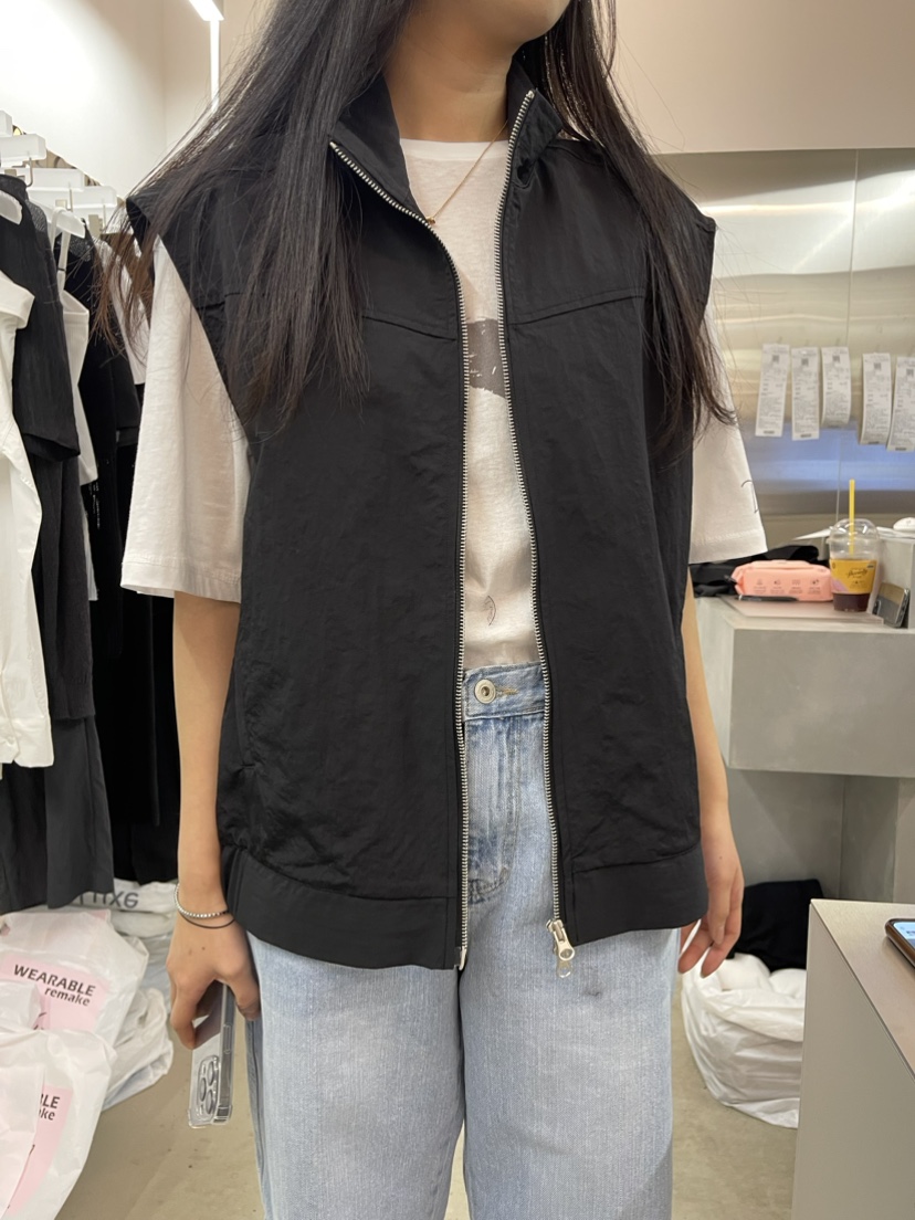 WEARABLE韓國直郵東大門代購女裝新品人氣推薦24春夏馬甲WEARABLE馬甲圖色2