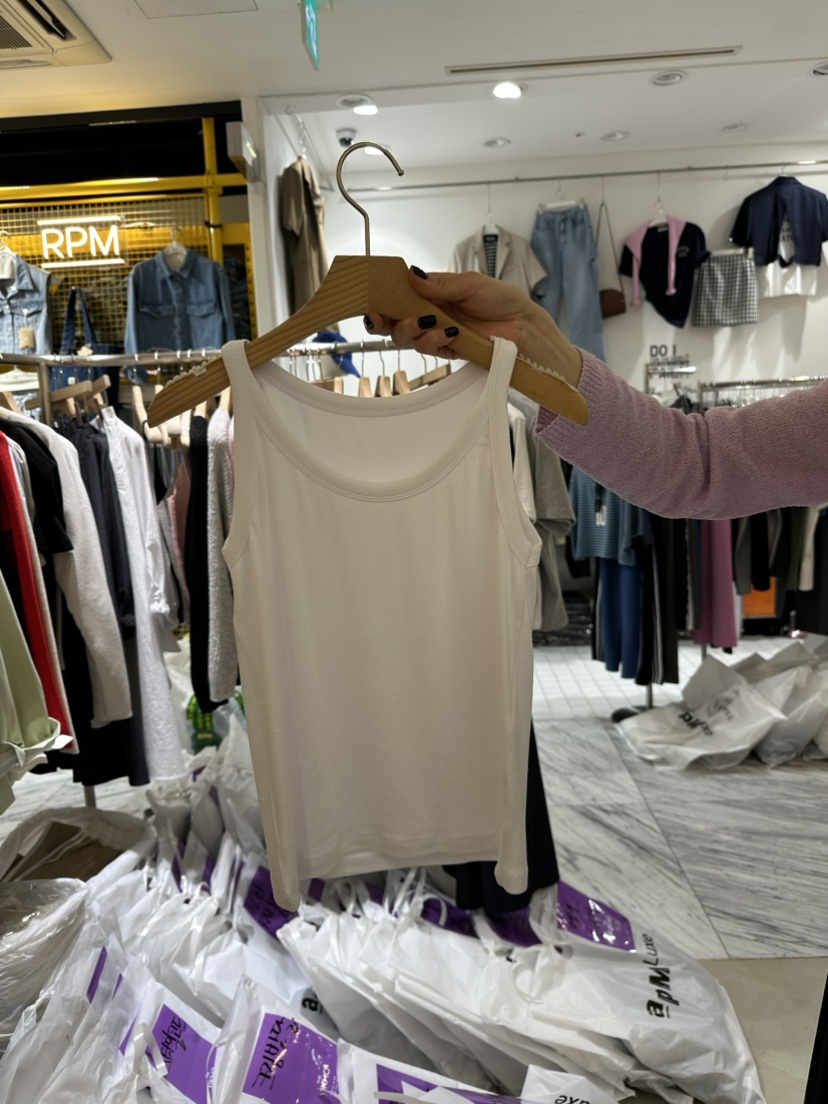 YIKHO STYLE直郵韓國代購女裝新款人氣時尚熱賣真品吊帶背心YIKHO STYLE吊帶/背心