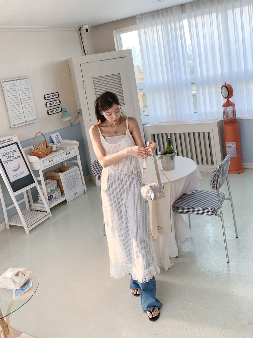 LESTITCH韓國直郵女士新品推薦人氣24春夏休閑職業連衣裙MENTOR連衣裙