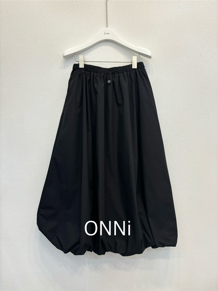 ONNI-P直郵韓國代購女裝新品24春夏熱賣推薦休閑職業長裙LADYBLACK長裙圖色2