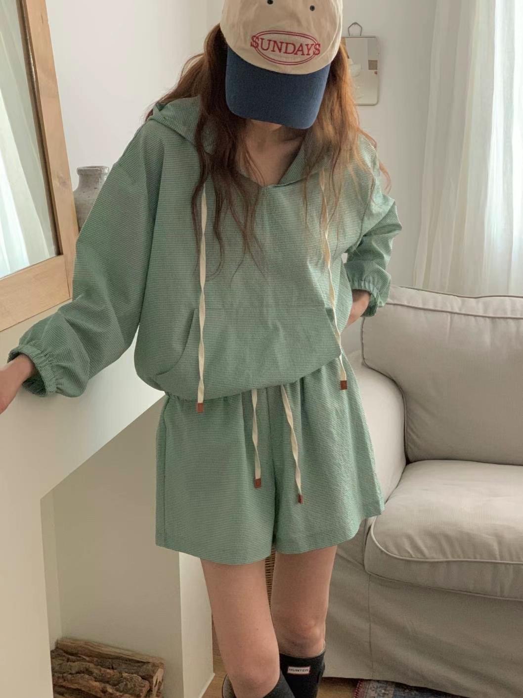 VOLANT韓國直郵東大門實拍女裝新款24春夏休閑時尚人氣衛衣VOLANT衛衣圖色2