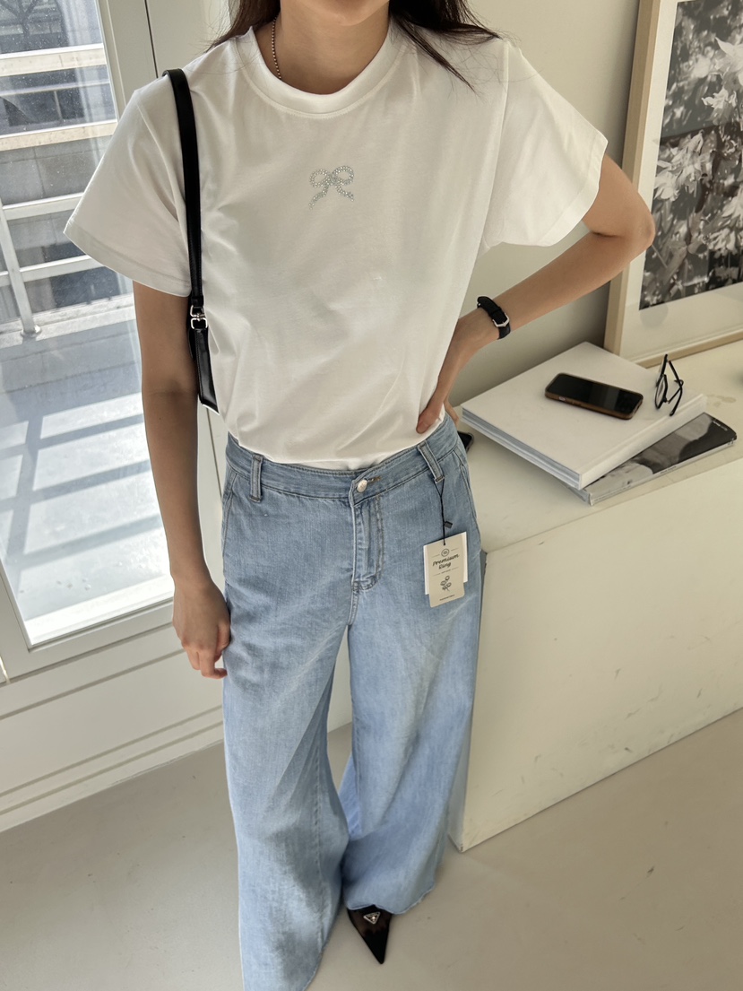 ME MO韓國直郵東大門實拍女裝新品職業24春夏推薦時尚T恤ME MOT恤