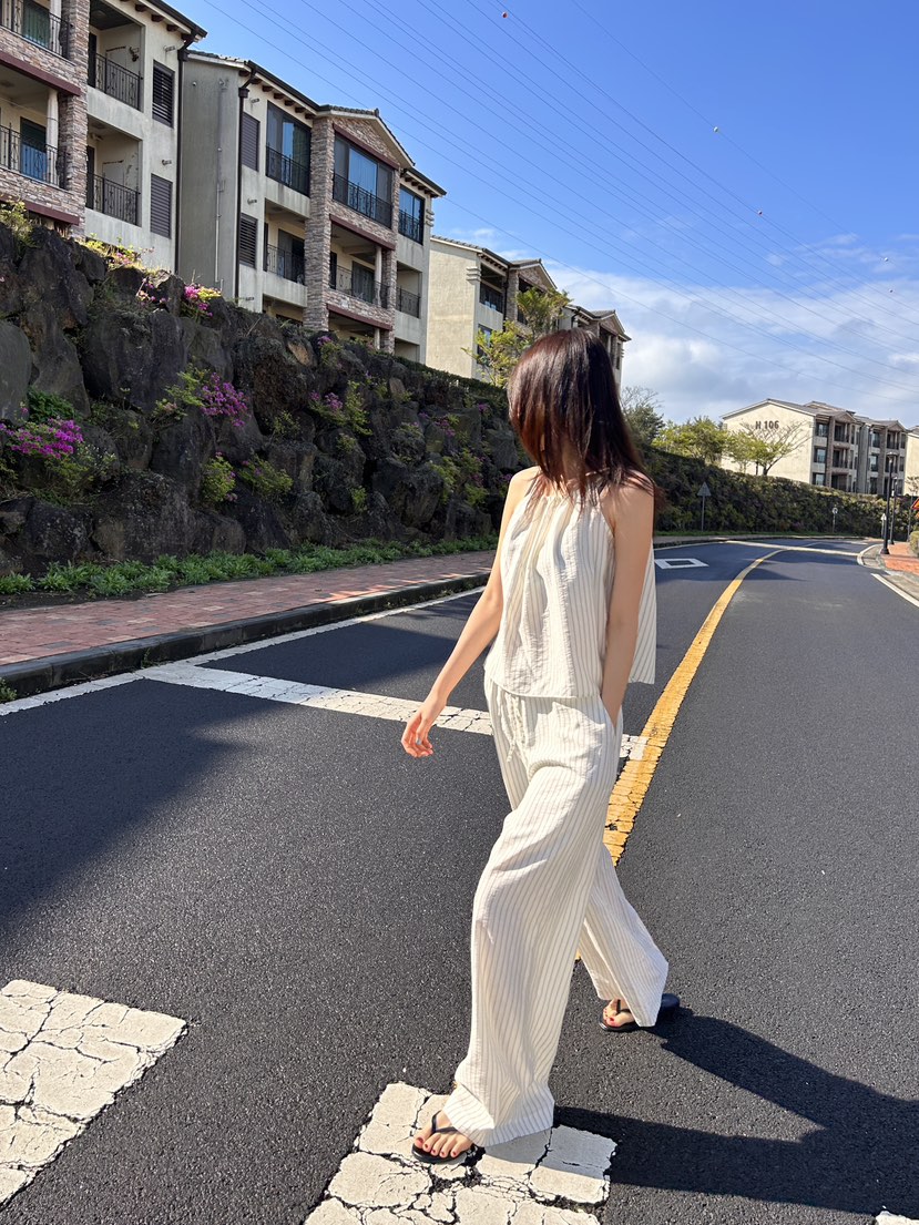 ME MO韓國直郵東大門實拍女裝新款推薦休閑真品時尚吊帶背心ME MO吊帶/背心