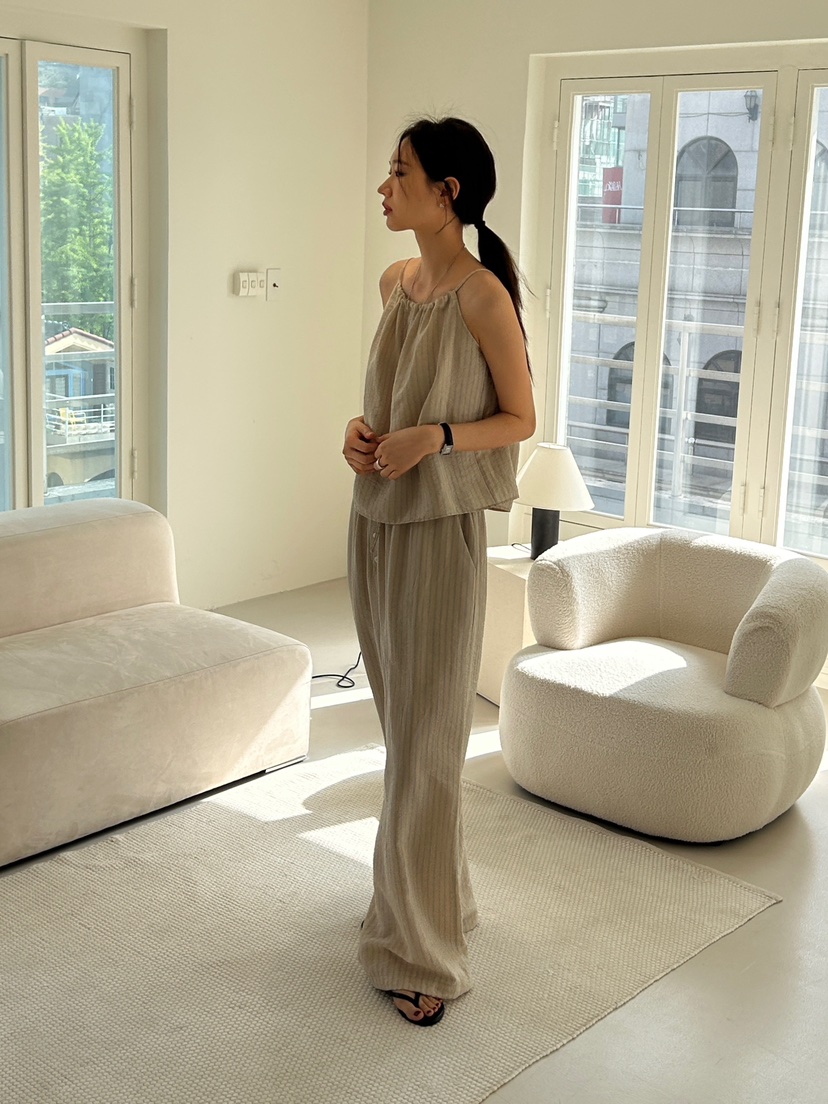 ME MO韓國直郵東大門實拍女裝新款推薦休閑真品時尚吊帶背心ME MO吊帶/背心