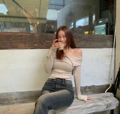 OUR HOUR直郵韓國代購女裝新品24春夏休閑職業人氣長袖T恤MELLO長袖T恤