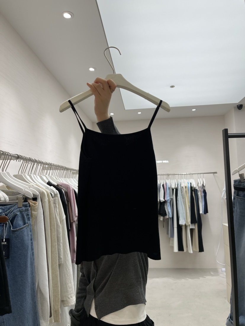VERY WELL韓國直郵東大門代購女裝新品推薦人氣24春夏吊帶背心my juni吊帶/背心