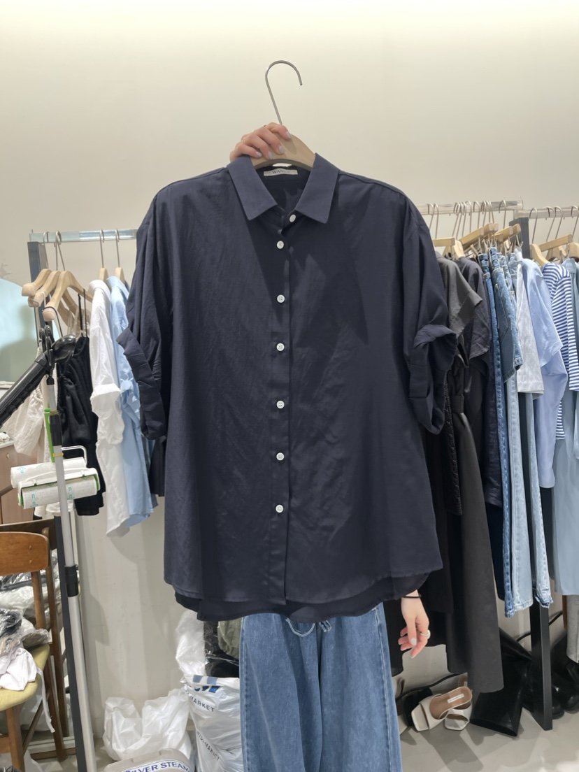 W AND J韓國直郵東大門實拍女裝新品推薦時尚休閑襯衫蕾絲衫W AND J襯衫/蕾絲衫圖色3