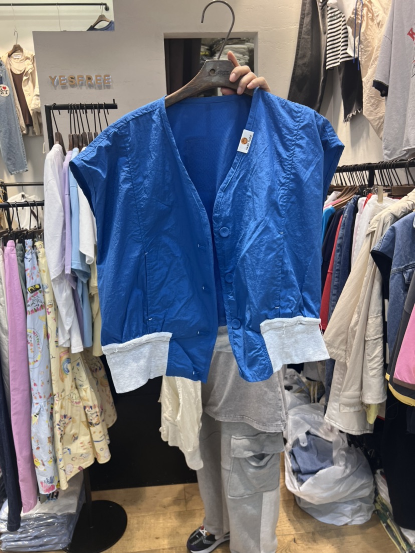 YESFREE韓國直郵東大門實拍女裝新品休閑真品推薦24春夏馬甲YESFREE馬甲圖色2