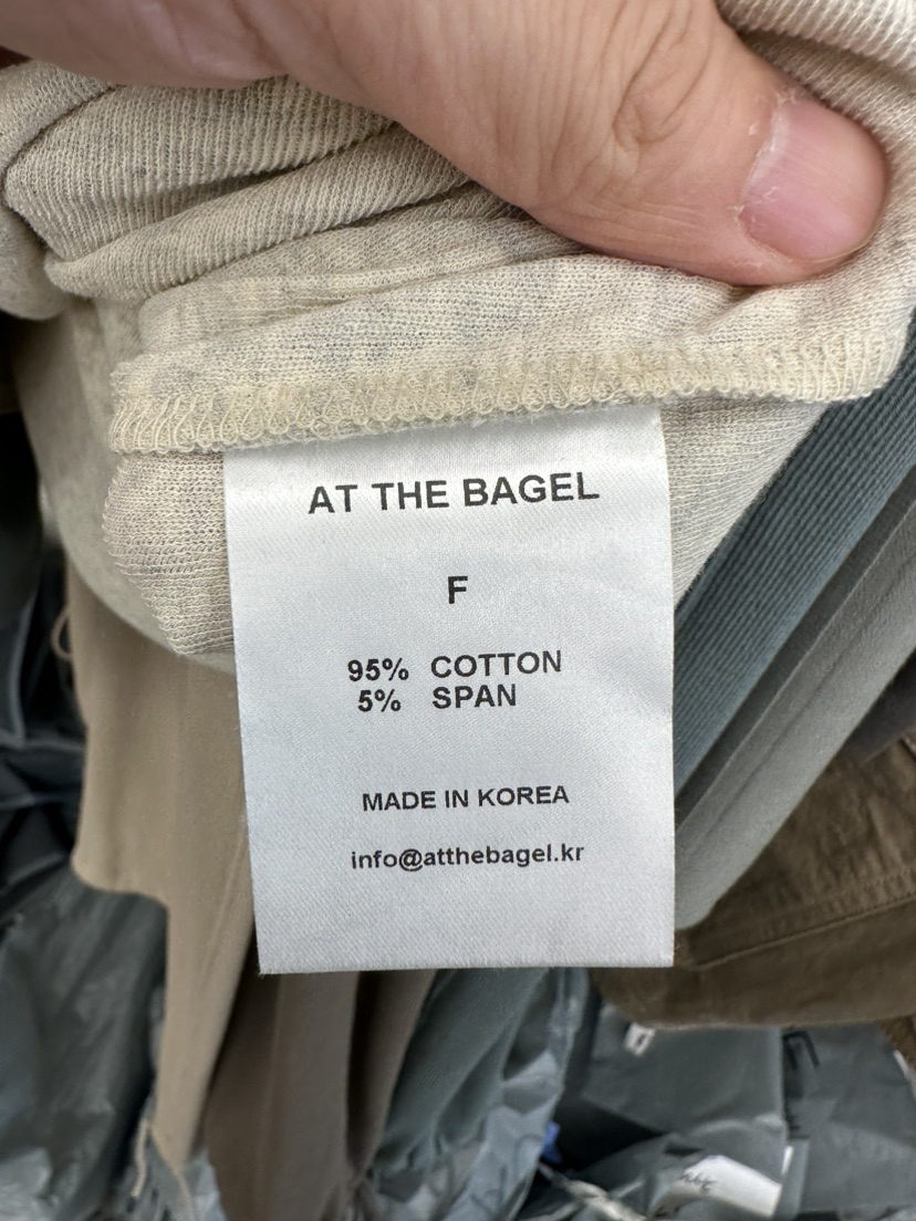 AT THE BAGEL直郵韓國代購女裝新品時尚真品職業人氣推薦T恤AT THE BAGELT恤