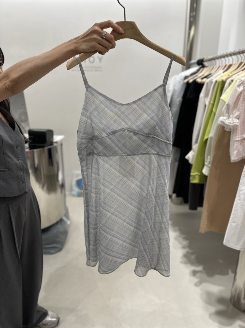 AHOY韓國直郵女裝新款推薦熱賣職業24春夏休閑連衣裙格紋AHOY連衣裙圖色1