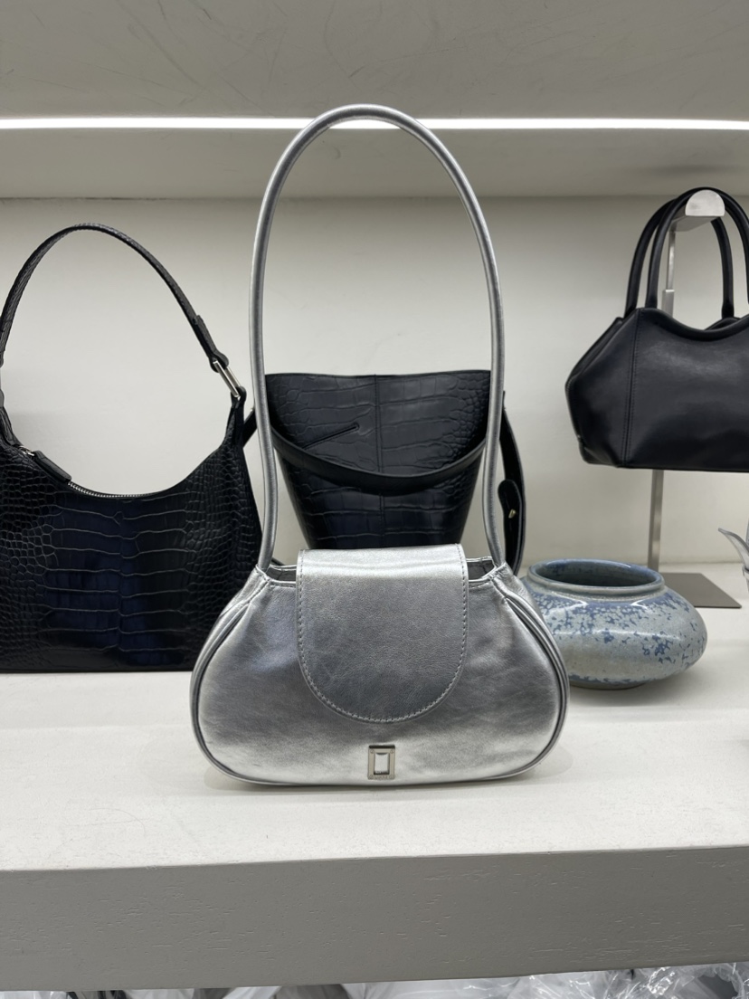 LAMPAS韓國直郵東大門代購女裝新品24春夏推薦單肩斜跨包LAMPAS單肩/斜跨包