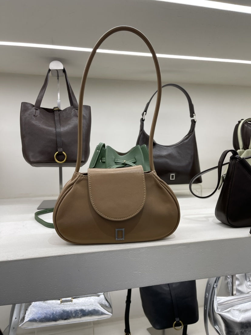 LAMPAS韓國直郵東大門代購女裝新品24春夏推薦單肩斜跨包LAMPAS單肩/斜跨包圖色3