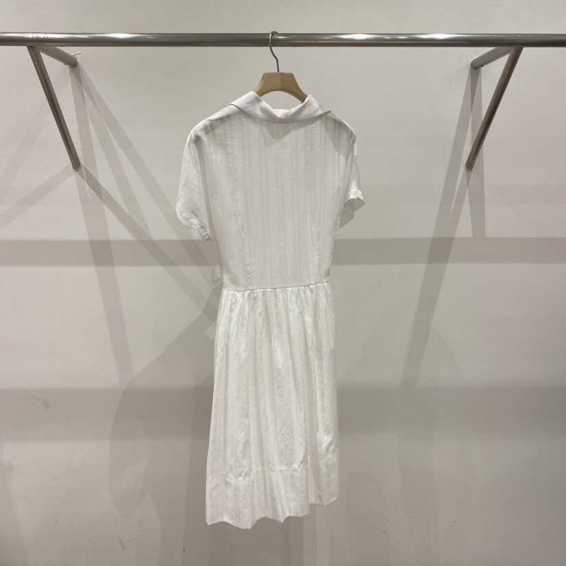 Silver直郵韓國代購女裝新品熱賣人氣真品推薦休閑連衣裙復古SILVER連衣裙