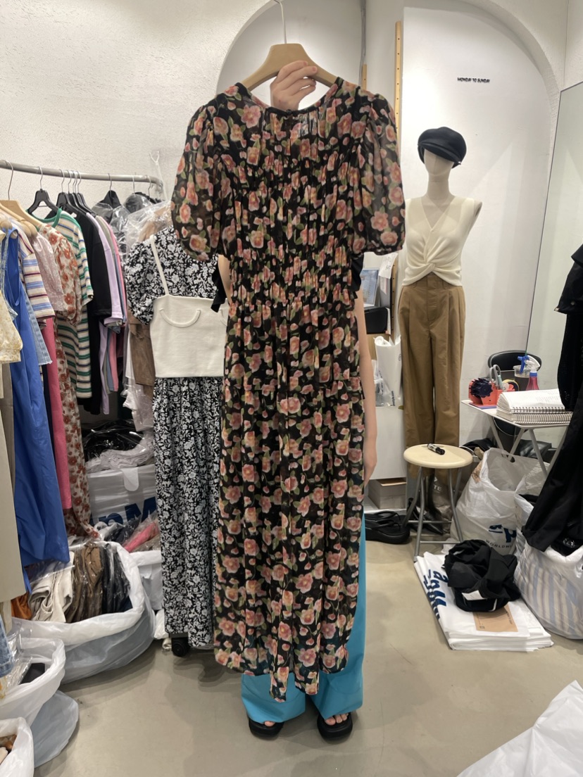 MONDAY TO SUNDAY直郵韓國代購女士新款真品熱賣24春夏連衣裙MONDAY TO SUNDAY連衣裙