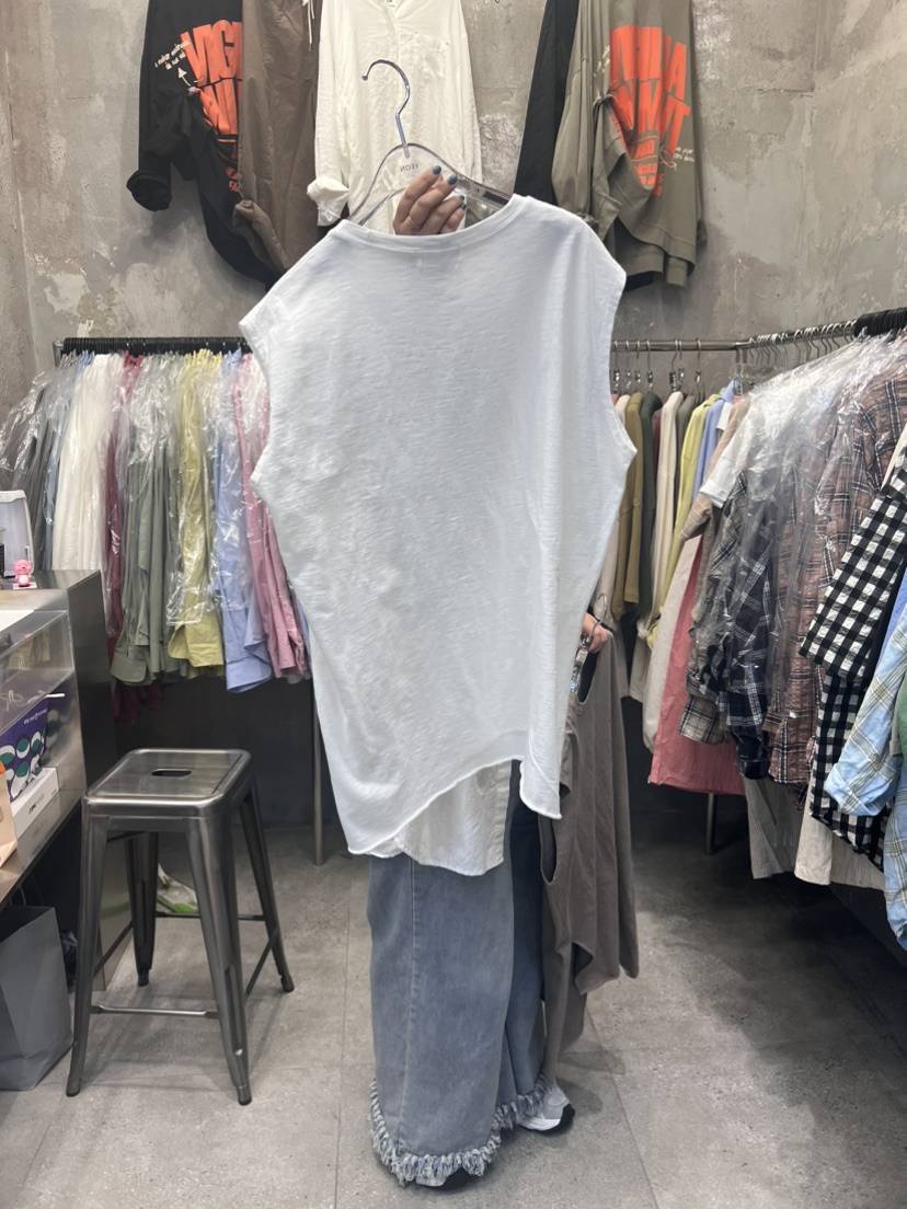 YEON-男女裝韓國直郵女裝新品推薦人氣真品24春夏吊帶背心YEON吊帶/背心