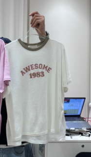 THEFLAT直郵韓國代購女裝新品推薦職業真品時尚休閑熱賣T恤VICTORIA QUEENT恤圖色3