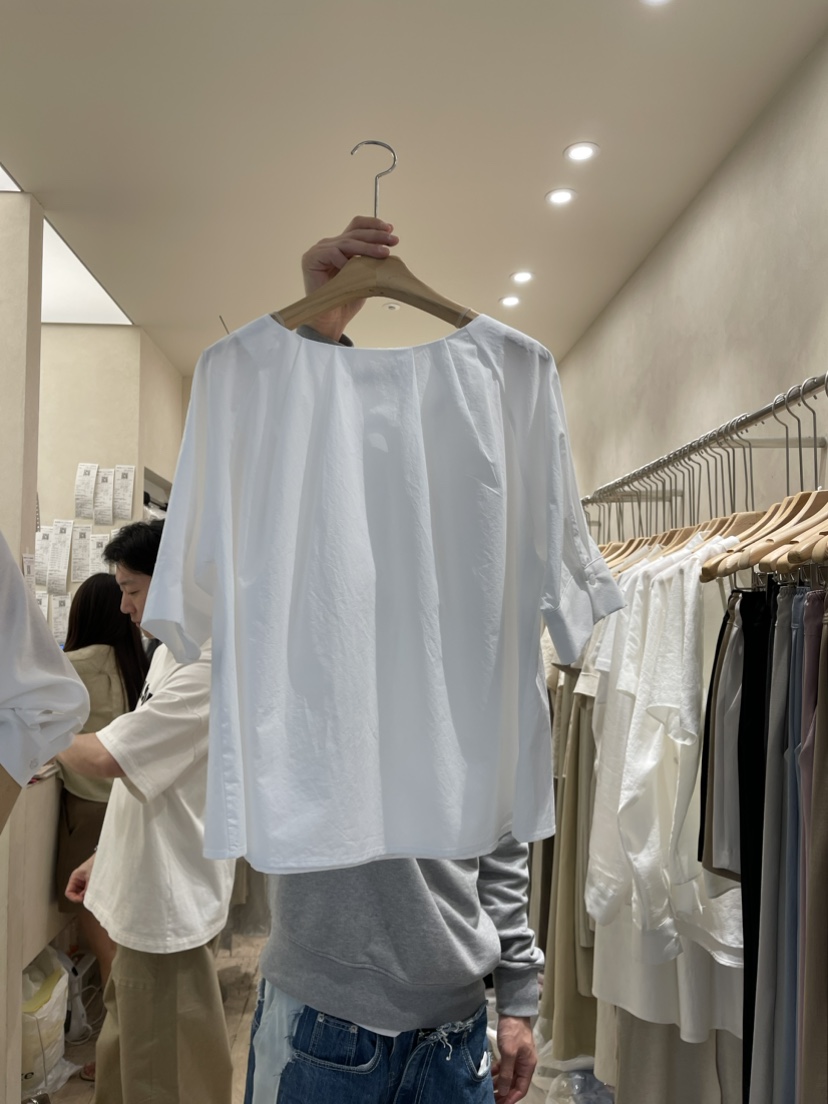 2nd GATE韓國直郵女裝新品熱賣人氣24春夏時尚襯衫蕾絲衫2ND GATE襯衫/蕾絲衫