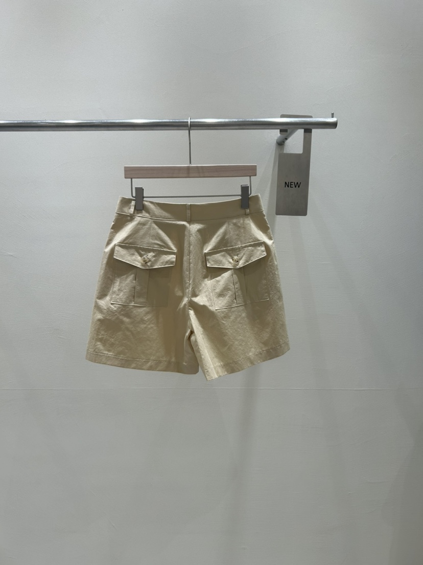 ME MO韓國直郵東大門實拍女裝新品推薦24春夏職業熱賣短褲ME MO短褲