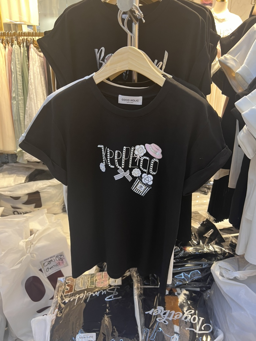 COCO HOLIC韓國直郵東大門代購女裝新款真品推薦熱賣時尚T恤COCO HOLICT恤圖色2