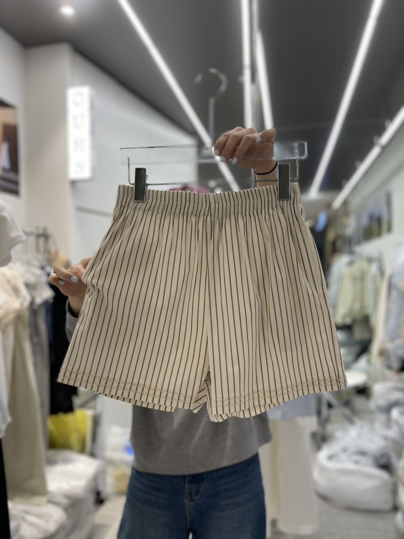 OURS韓國直郵女裝新品人氣推薦時尚真品職業24春夏休閑短褲OURS短褲圖色2