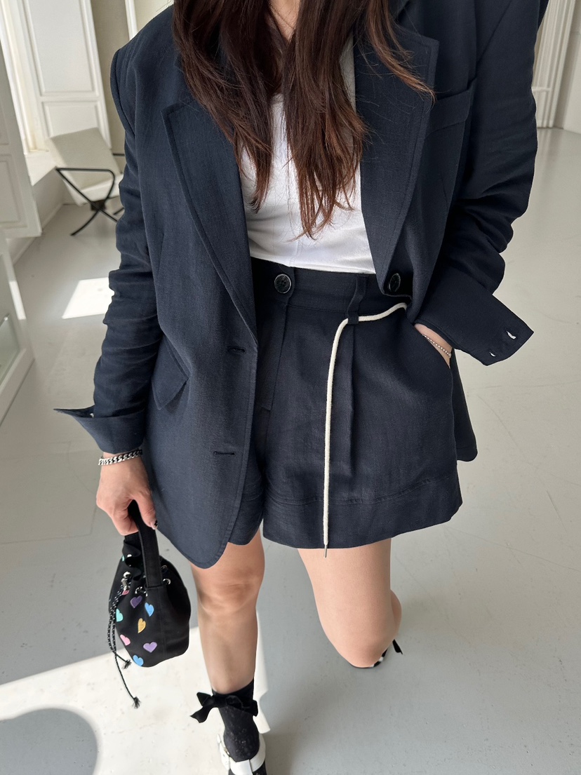 AT THE END直郵韓國代購女裝新品職業時尚推薦熱賣西裝西服AT THE END西裝/西服