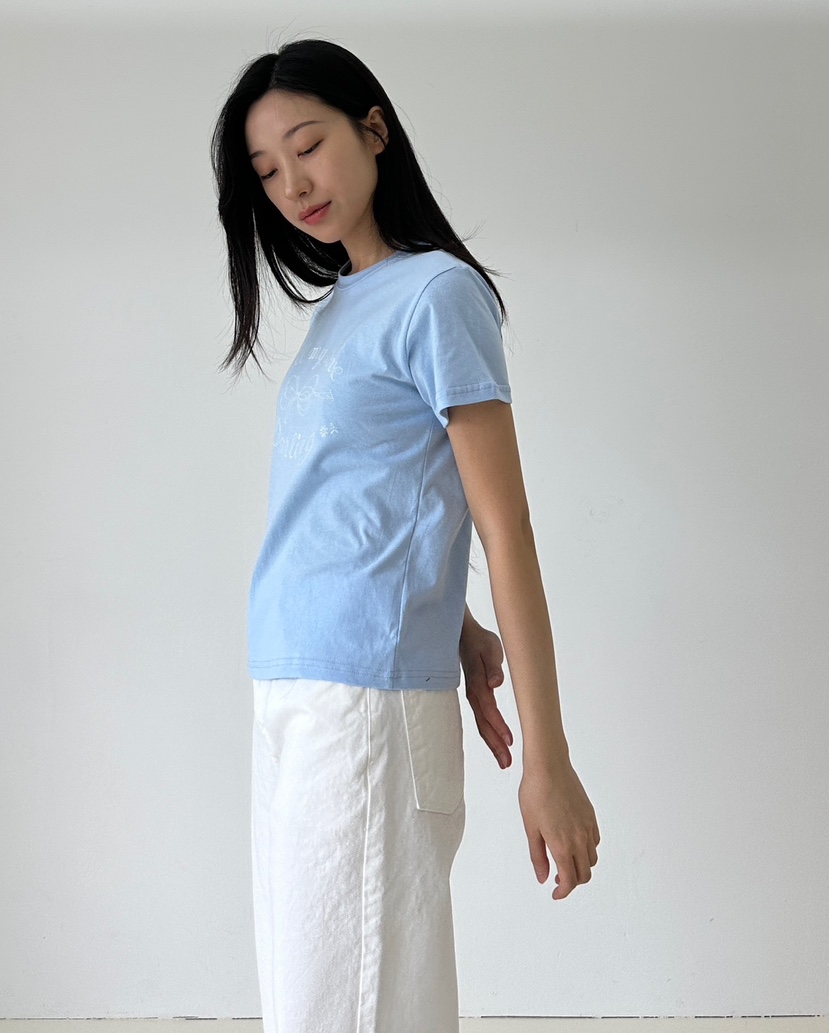 A.VER直郵韓國代購女裝新款時尚休閑職業熱賣推薦真品24春夏T恤A.VERT恤