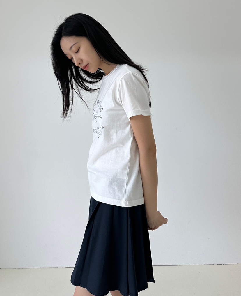 A.VER直郵韓國代購女裝新款時尚休閑職業熱賣推薦真品24春夏T恤A.VERT恤
