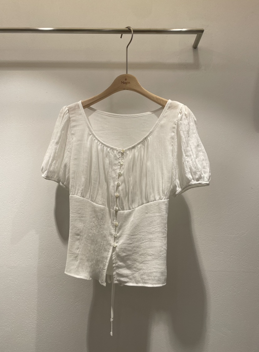 Magie韓國直郵女裝新品人氣真品推薦時尚24春夏襯衫蕾絲衫VI A襯衫/蕾絲衫