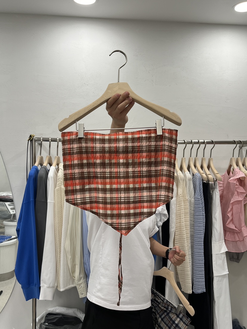 Delicate韓國直郵東大門實拍女裝新品真品人氣休閑吊帶背心DELICATE吊帶/背心圖色2