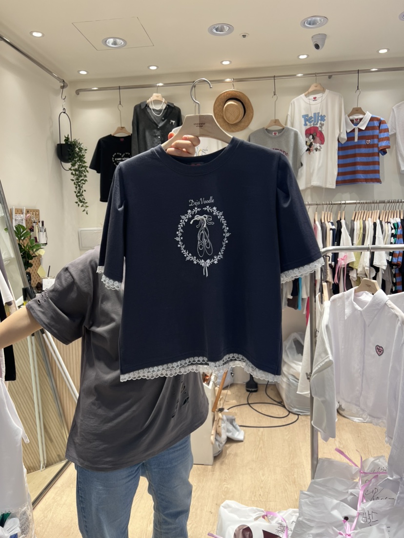 UNDERSTAR_VINTAGE韓國直郵女裝新款推薦休閑人氣時尚T恤蕾絲UNDERSTAR_VINTAGET恤圖色2