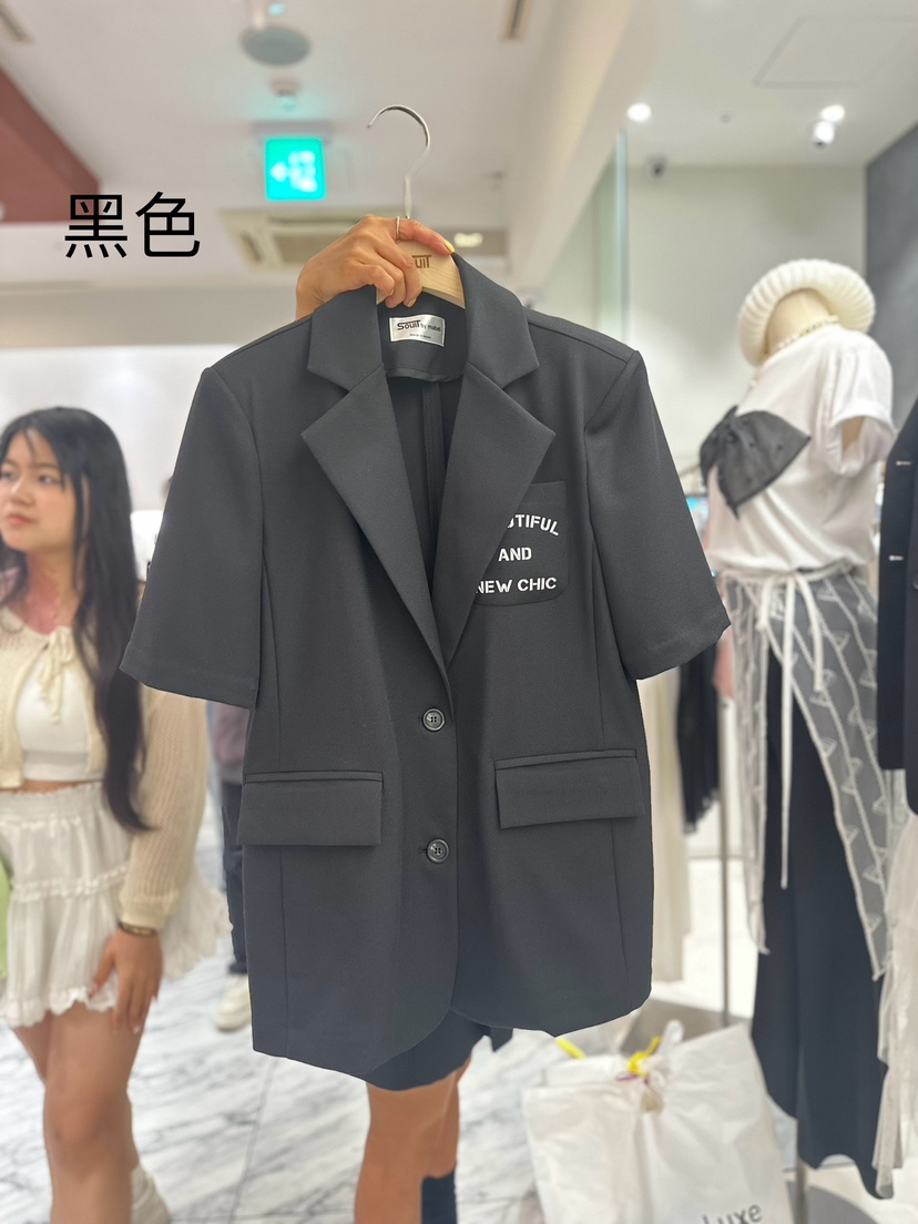 SOUIT韓國直郵東大門實拍女裝新品休閑推薦時尚人氣夾克拉鏈SOUIT by mabel-L夾克圖色2