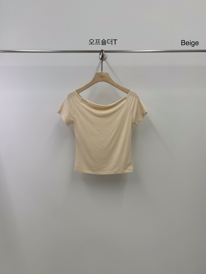VERGAMOT韓國直郵東大門代購女裝新品休閑熱賣職業時尚推薦T恤VERGAMOTT恤圖色2