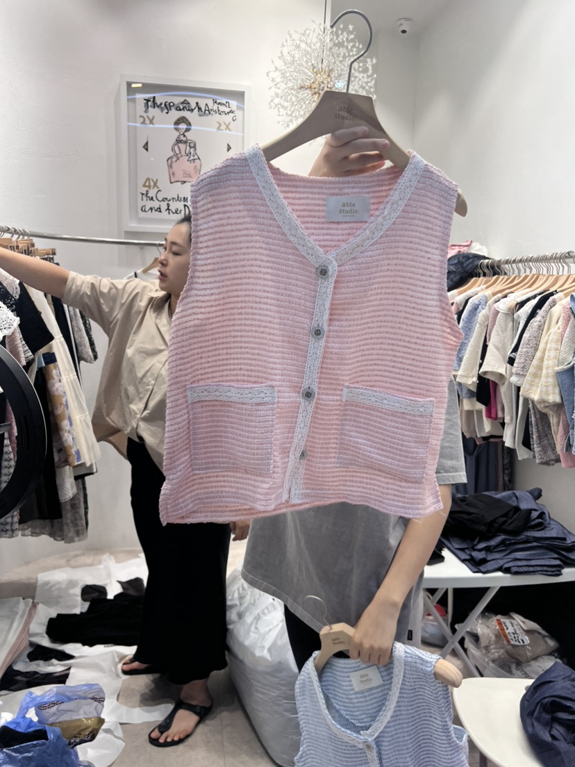 ABLE STUDIO韓國直郵東大門代購女士新品時尚推薦熱賣馬甲TERAIS馬甲圖色2