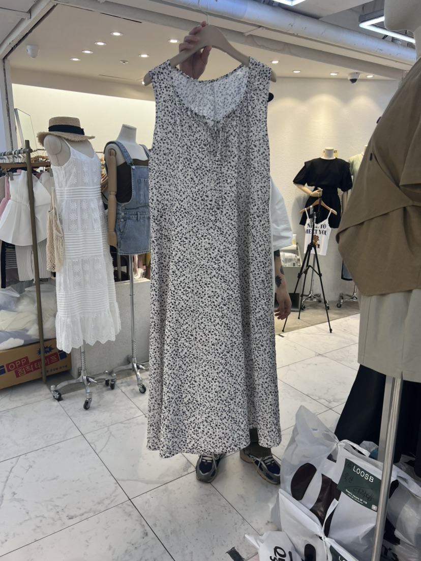 LOOSB直郵韓國代購女士新品職業時尚推薦人氣24春夏連衣裙LOOSB連衣裙圖色1