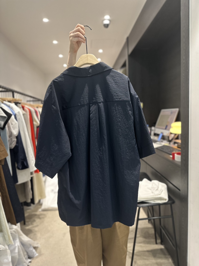 VASIL韓國直郵女裝新品時尚人氣職業休閑推薦真品襯衫蕾絲衫VASIL襯衫/蕾絲衫