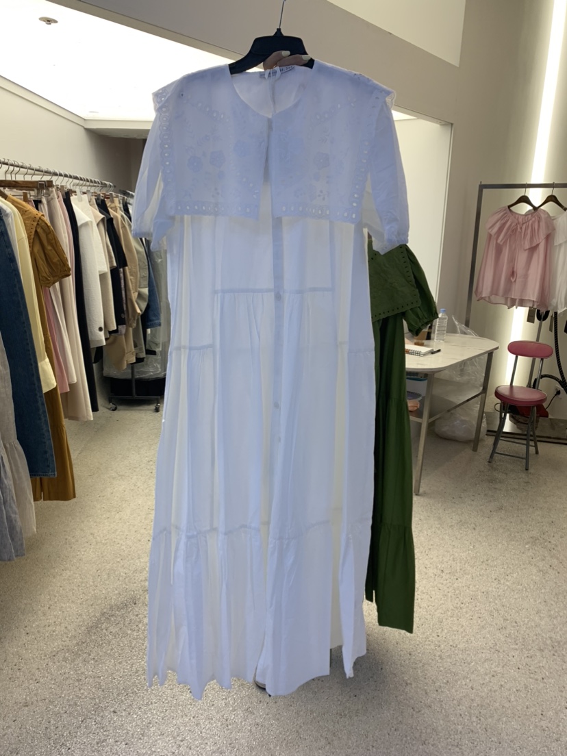 H.1ST韓國直郵女裝新品24春夏推薦時尚休閑職業連衣裙刺繡HER連衣裙