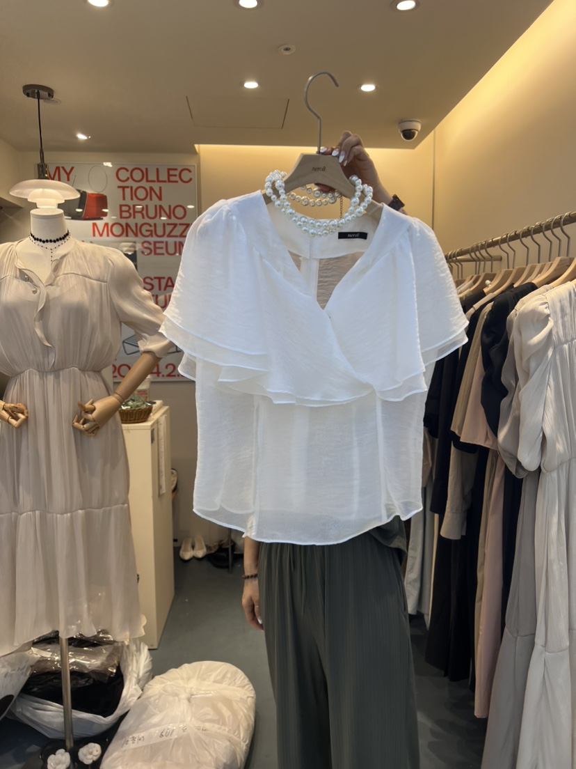 NEROLI韓國直郵東大門實拍女裝新品真品熱賣人氣襯衫蕾絲衫HUAHUA襯衫/蕾絲衫圖色2