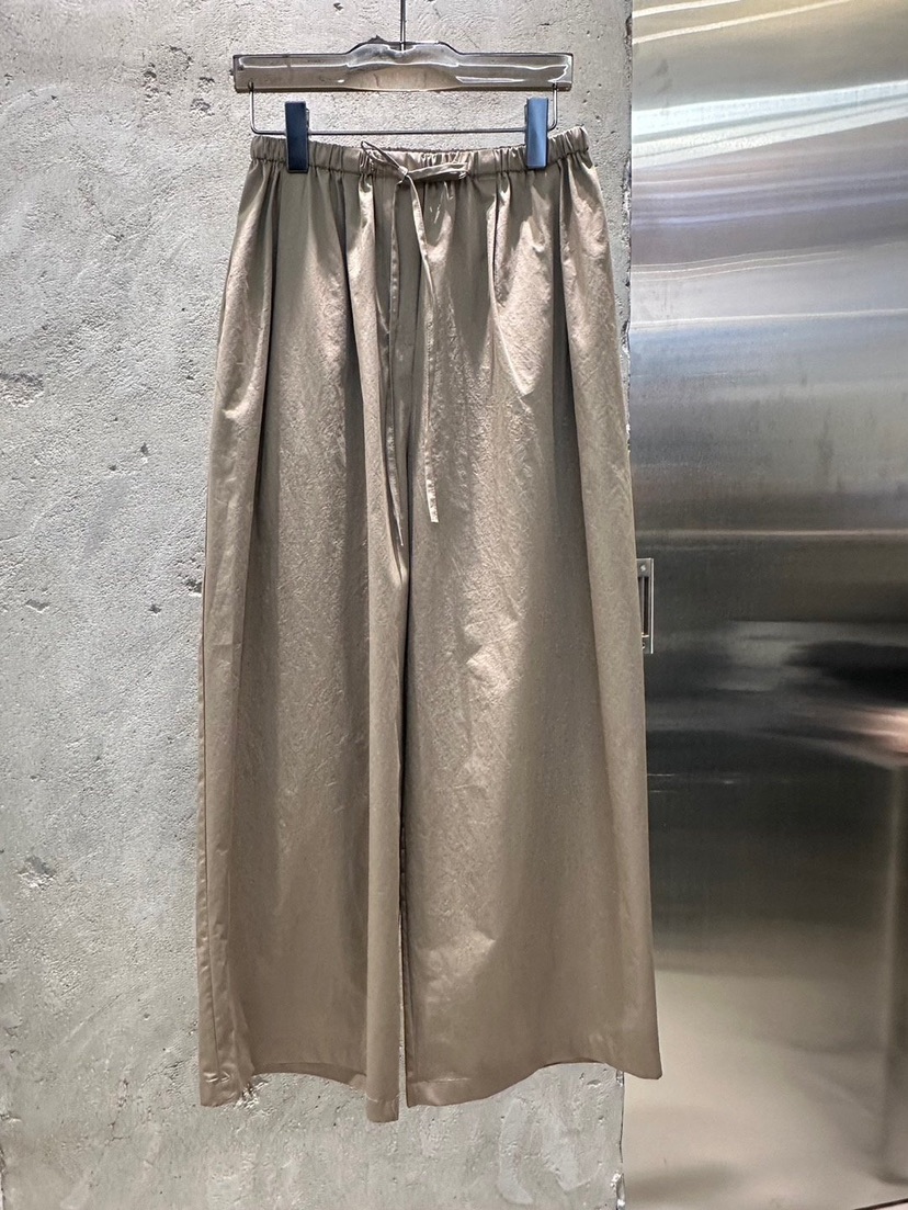 1 2ILLY韓國直郵東大門實拍女裝新品時尚真品熱賣休閑褲1 2ILLY/THE SIL休閑褲