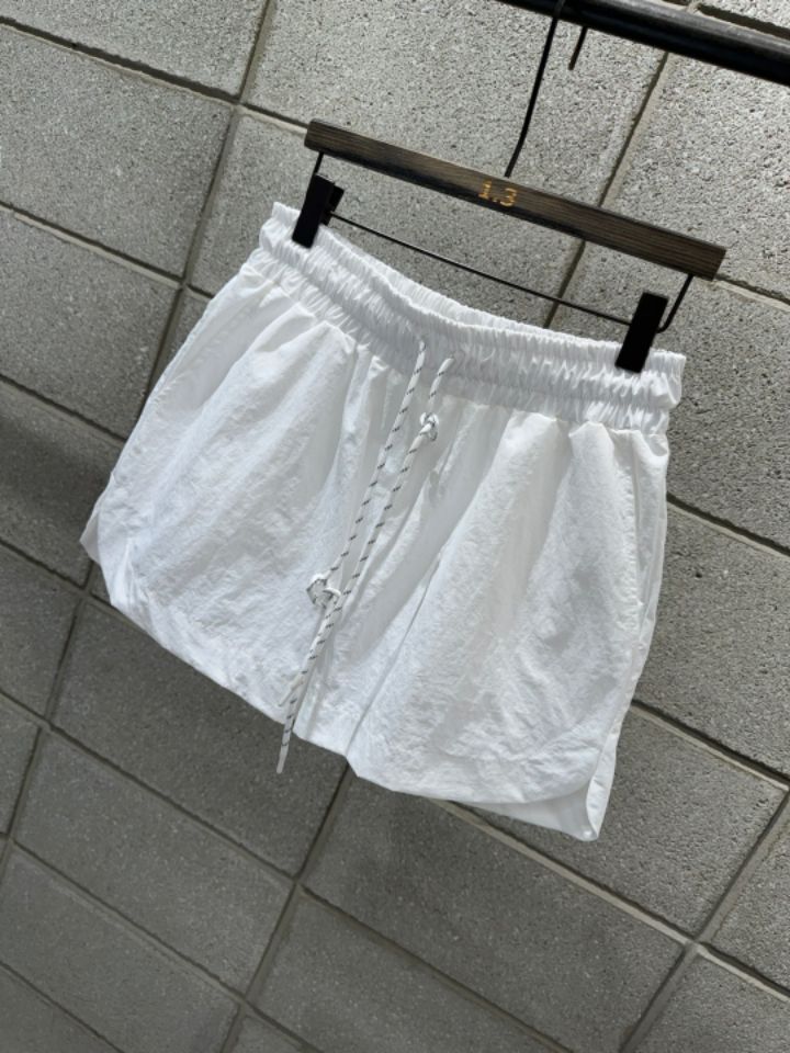 1.3韓國直郵女裝新品真品熱賣人氣職業推薦休閑24春夏短褲1.3短褲