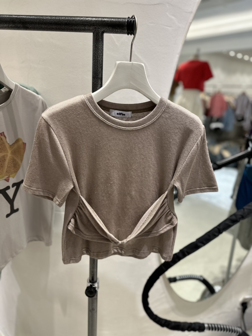 ELFIN韓國直郵東大門代購女裝新品人氣熱賣真品休閑T恤假兩件TOPDRESSINGT恤圖色3