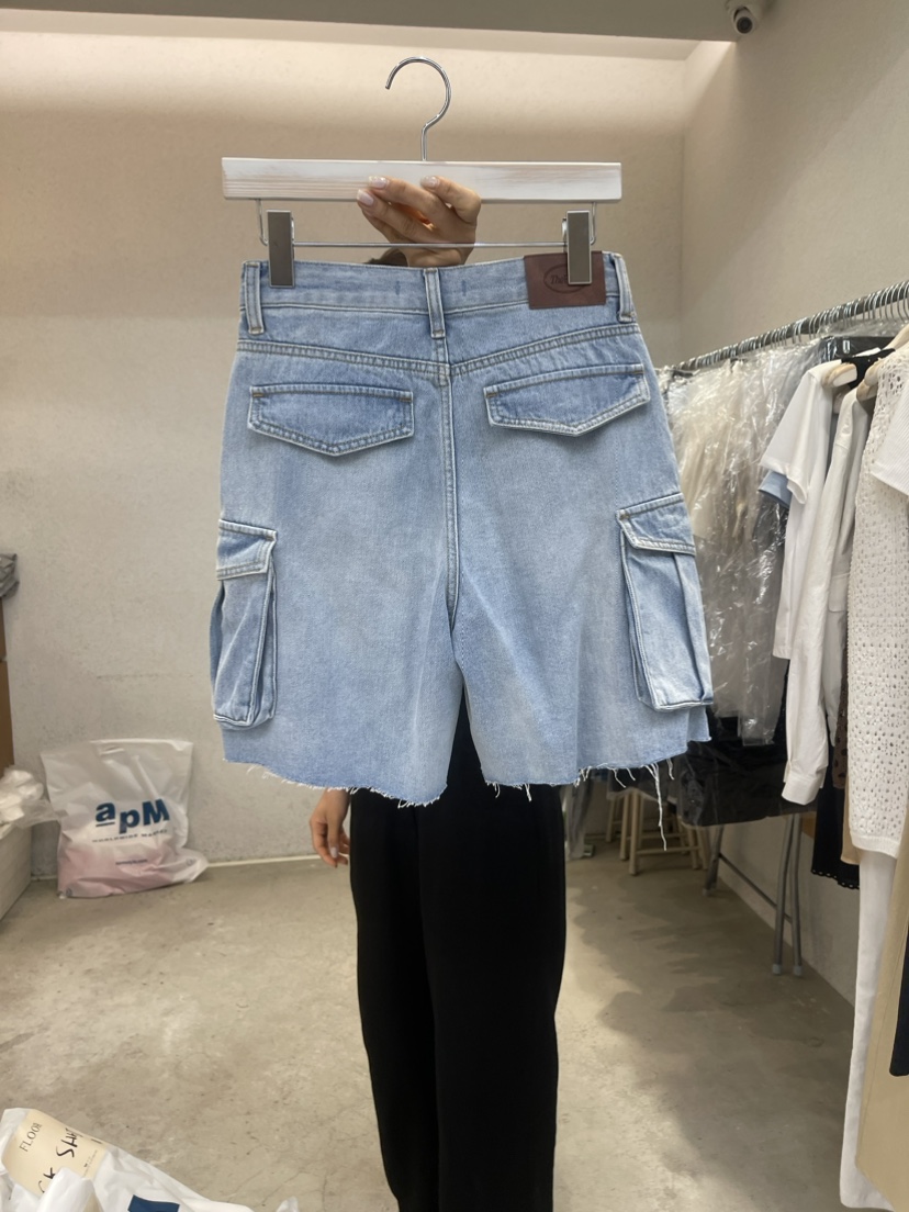 FLOOR韓國直郵東大門實拍女裝新款時尚休閑職業24春夏短褲工裝DRESS ROOM短褲