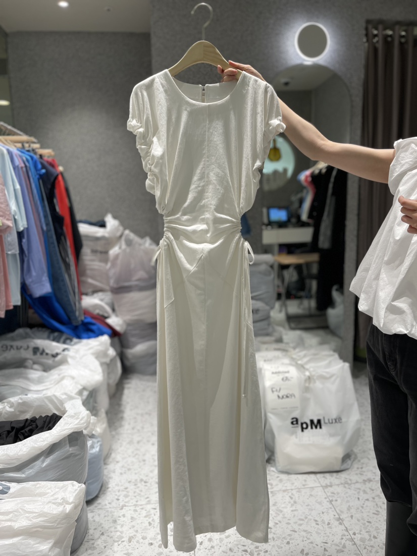 Addicted韓國直郵女裝新款休閑職業熱賣真品推薦人氣連衣裙ADDICTED連衣裙圖色1