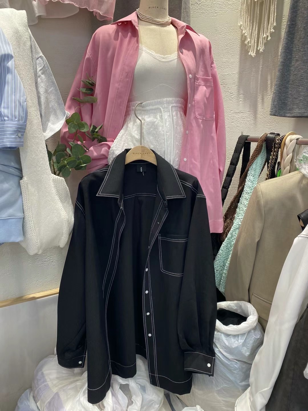 BLACK LADY韓國直郵東大門實拍女裝新品熱賣真品襯衫蕾絲衫BLACK LADY襯衫/蕾絲衫