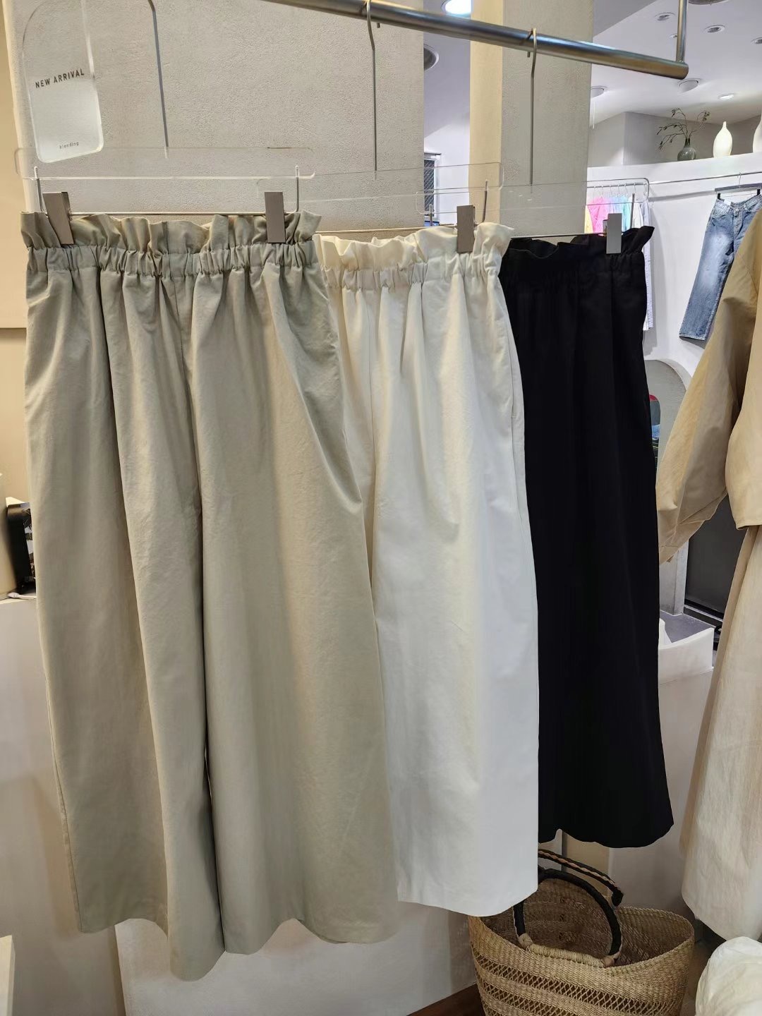 BLENDING韓國直郵東大門實拍女士新品24春夏人氣熱賣休閑褲BLENDING休閑褲圖色2左二色