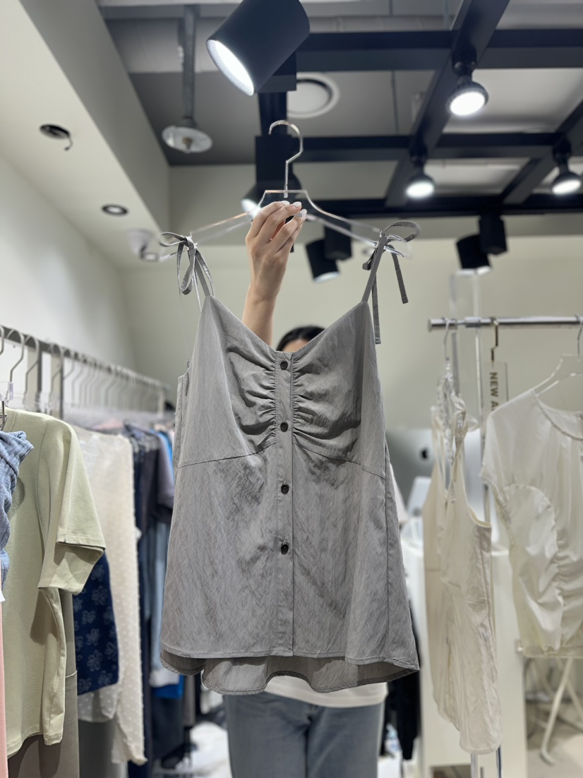 OWNS韓國直郵東大門實拍女裝新品推薦24春夏真品吊帶背心OWNS吊帶/背心圖色2