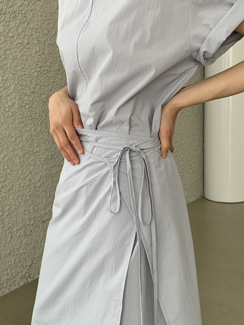 US韓國直郵女裝新款24春夏時尚人氣職業休閑推薦真品連衣裙US連衣裙